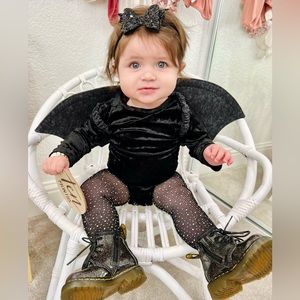 Costume for 12-18M little girl. Bat 🦇